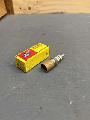 HS8E BOSCH SPARK PLUG