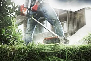 Husqvarna 122L String Trimmer